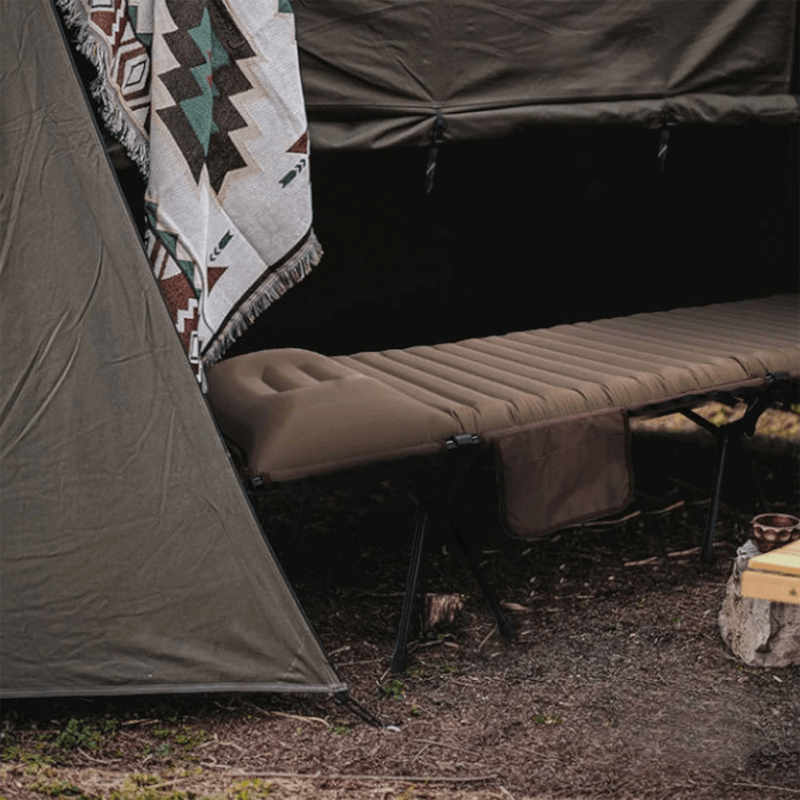 TERRANAP - Hög Uppblåsbar Campingsäng med Kudde